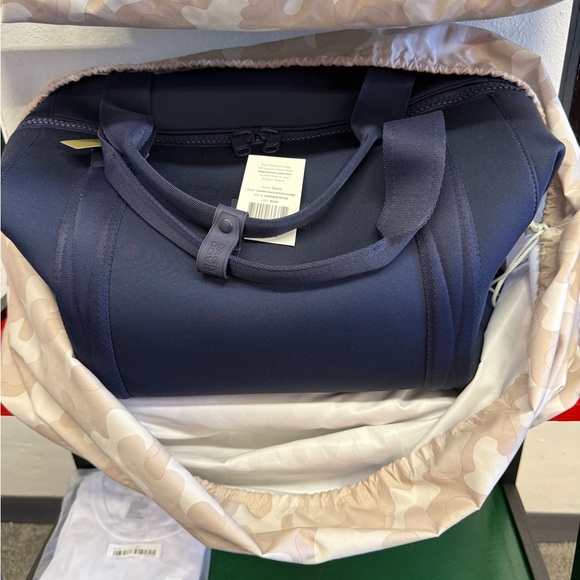 Dagne Dover Landon Carryall XL in Storm Gray - Picture 2 of 6